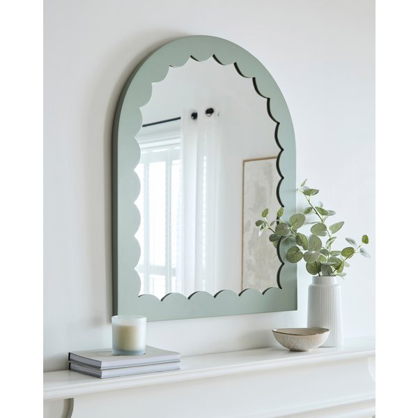 Dalia Scallop Arched Wall Mirror