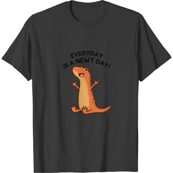 Everyday's A Newt Day Cute Cute Salamander Pun T-Shirt-image