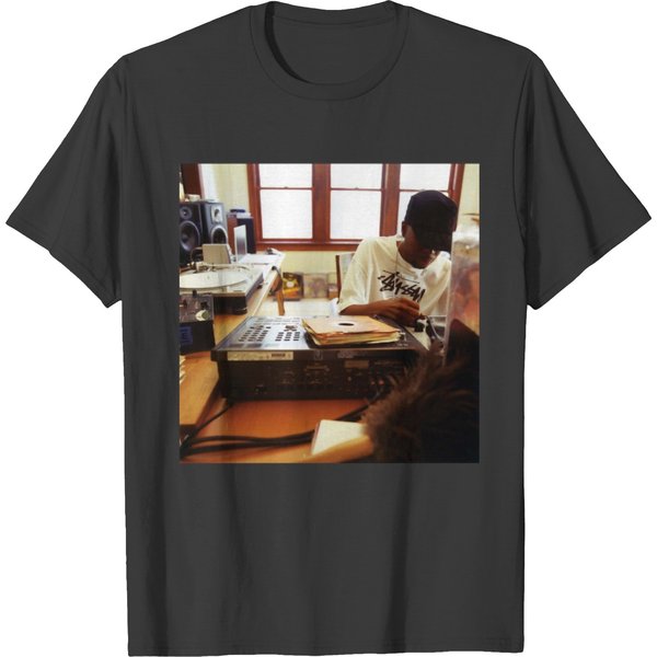 J Dilla Studio T-Shirts-image