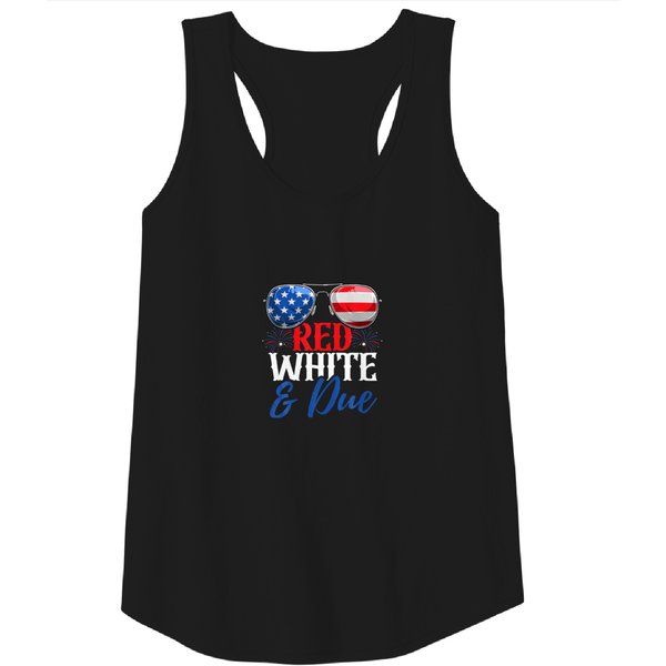 Red White And Due 4Th Of July Pregnancy Announceme Tank Top-image