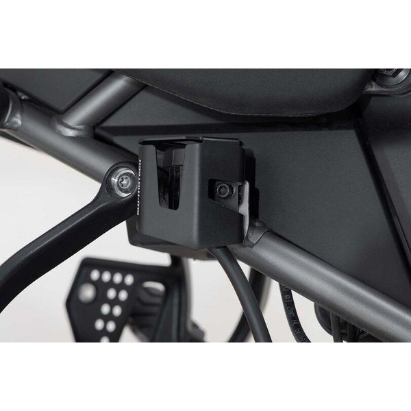 SCT.18.911.10000/B - SW Motech Brake Reservoir Guard For Harley Davidson RA 1250 ABS 2021-2024 Rear - Black