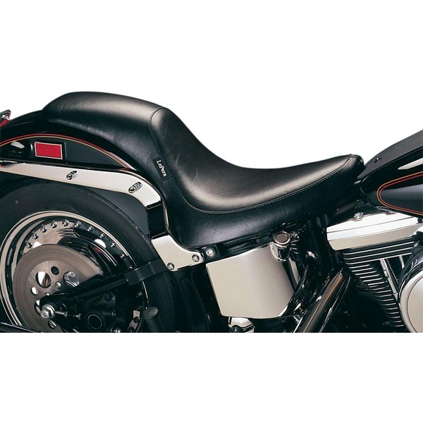 LX-860 - LE Pera Full Length Silhouette 2 Up Seat For Harley Davidson FLST 1450 2006 Plain - Black