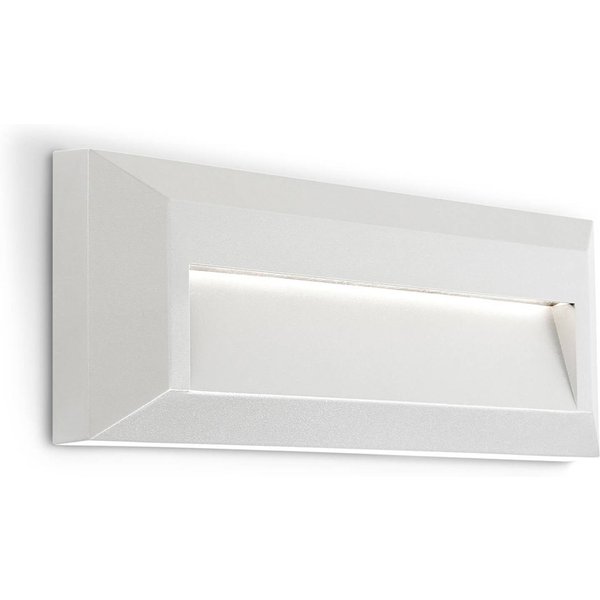 Breit strahlende LED-Außenwandleuchte Kössel