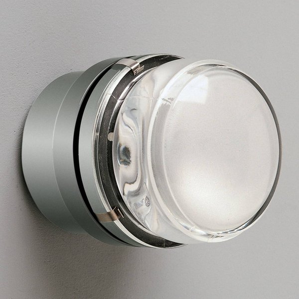 Oluce Wandleuchte Fresnel, chrom, Glaslinse, IP44, E14