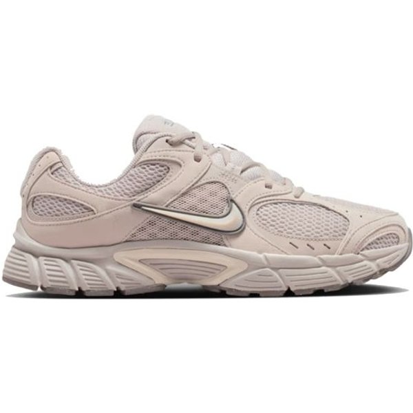 Chaussures Nike V5 Rnr marron Homme