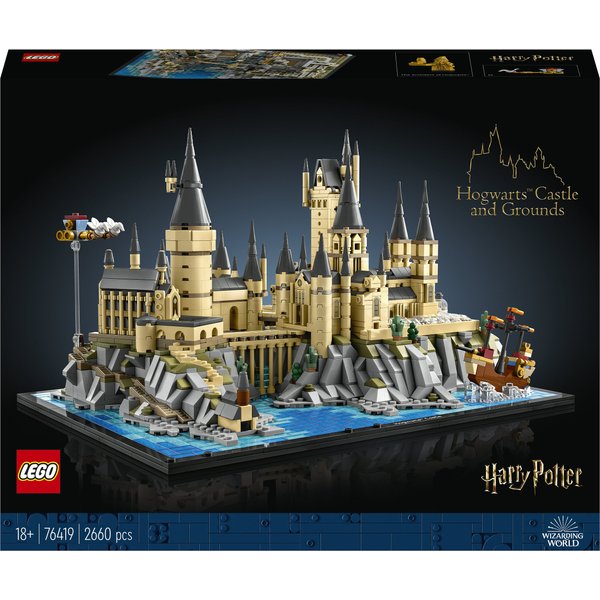 LEGO Harry Potter Hogwarts Castle and Grounds