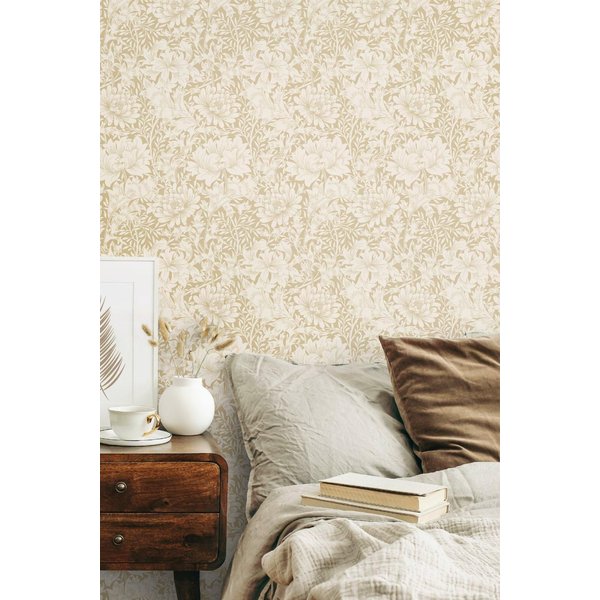 Hoopla Walls Chrysanthemum Matt Wallpaper in Natural