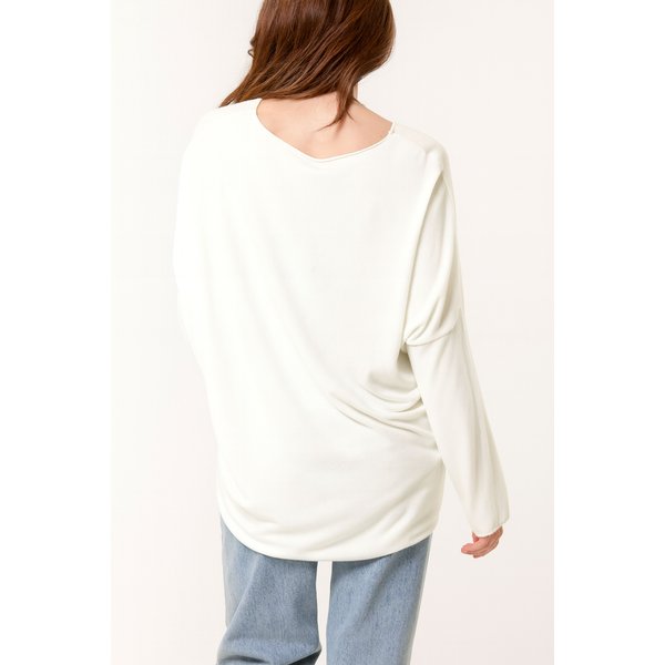 Blue Vanilla Women's Ivory Heart Sequin Cut & Sew Top