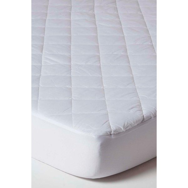 Homescapes Quilted Deep Fitted Waterproof Mattress Protector in White | Size: King