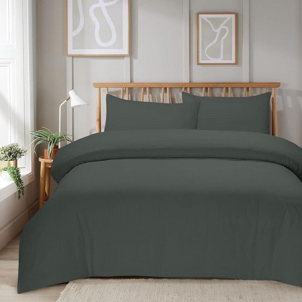 New Edge Blinds Newedgeblinds Mayfair Stripe Duvet Set In Grey - Single, Grey
