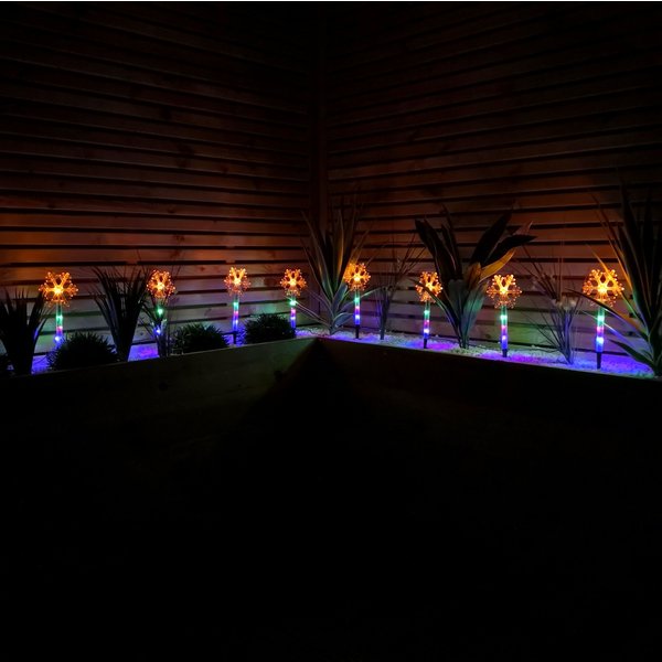 Samuel Alexander Set Of 8 Battery Operated LED Multi Coloured Snowflake Path Lights Christmas Decoration With Timer, Red