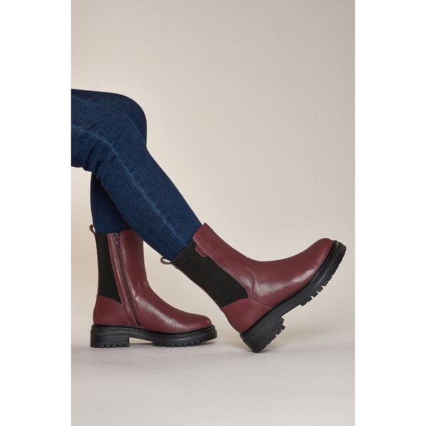 Moshulu Women's 'Russula' Chunky Leather Chelsea Boots in Dark Red | Size: 6.5