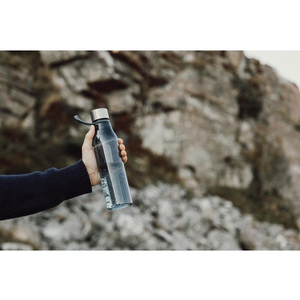 Vinga Lean 800ml Water Bottle in Dark Grey