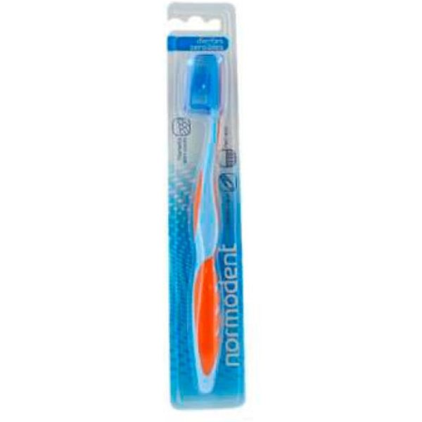 Normodent Cepillo Dental Dientes Sensibles-image