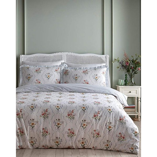 Appletree Floral Bouquet Duvet Cover Set Multi - Appletree - Size: SINGLE