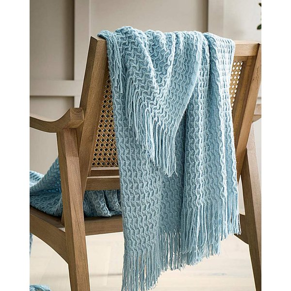 Appletree Textured Knit Throw