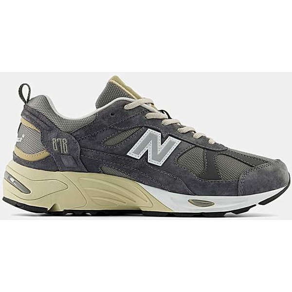 New Balance 878 Trainers