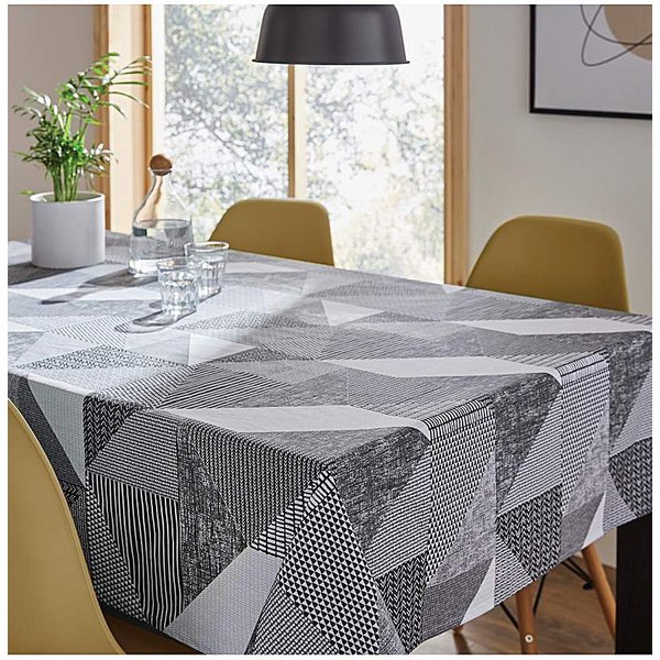 Larsson Geo Table Cloth Black - Catherine Lansfield - Size: 132X178