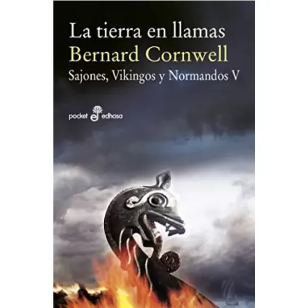 La Tierra En Llamas (V) (Bolsillo): 500 (Pocket Edhasa) - Bernard Cornwell-image