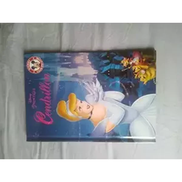 Club du livre Mickey: Cendrillon - Walt Disneys