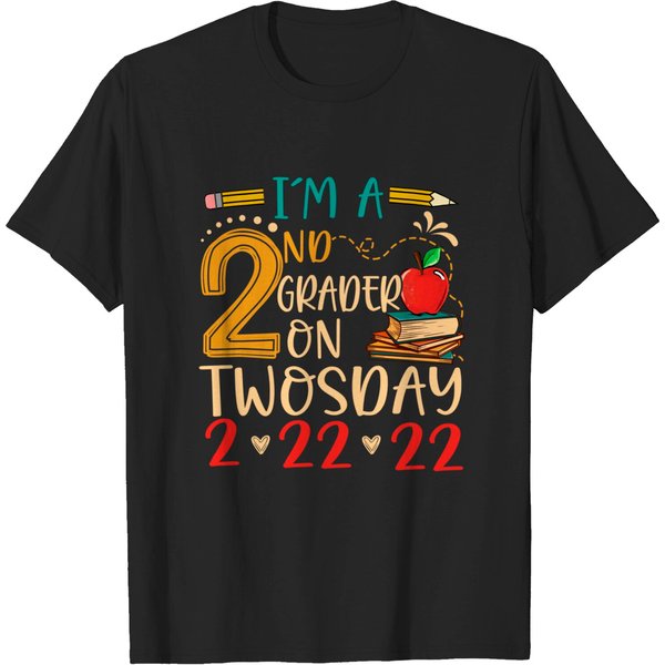 I'm A 2Nd Grader On Twosday 2/22/2022 Funny Boys Girls Kids T-Shirt-image