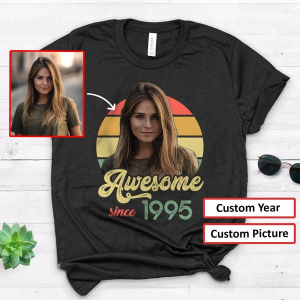 Custom Photo Custom Face 1995 Vintage With Picture On It T-Shirt-image