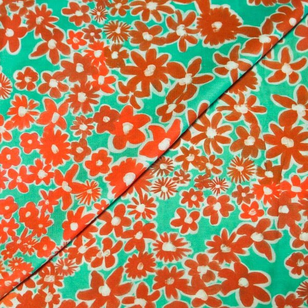ÉToffe 100% Viscose - Fleur Orange Fond Vert-image