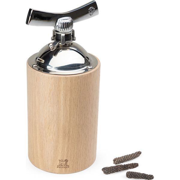This is Peugeot's first pepper mill designed for grinding less conventional varieties of pepper and encouraging foodies to further their discovery of extraordinary spice from around the world. Say goodbye to the pestle and mortar, the Isen pepper mill's oversized mechanism will efficiently grind elo