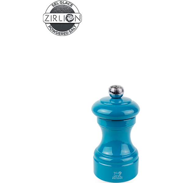 The Bistro salt mill, a symbol of French culinary culture, is a timeless design that has remained relevant to our relationship with flavour and the discovery of different cuisine. Now in Pacific Blue, this salt mill brings a contemporary vibe and refreshing feel to the table. Bistro