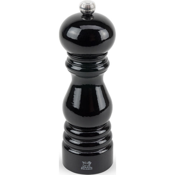 The Paris range of salt and pepper mills symbolises refined simplicity in both style and function. This 18cm salt mill, with its sublime black lacquer finish, brings chic sophistication to the table and polished precision to your experience of taste. Paris