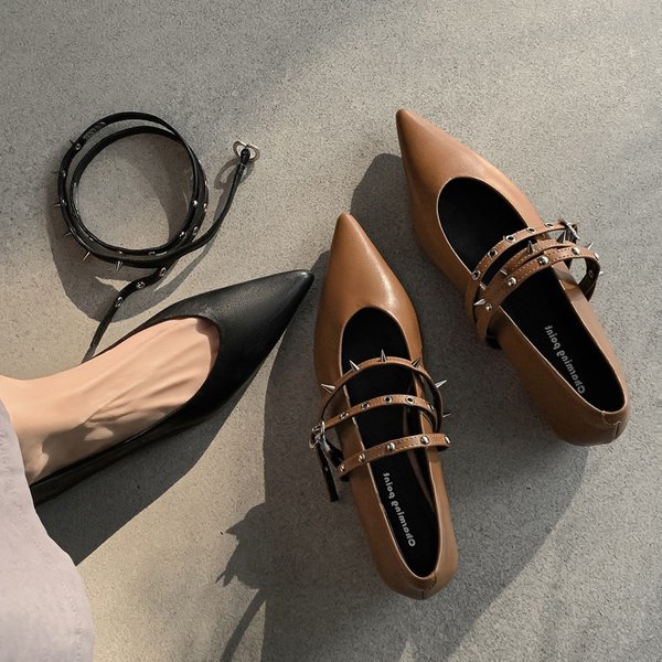 CHIKO Bobby Pointy Toe Block Heels Mary Jane Shoes