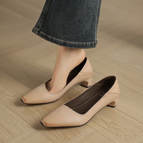 CHIKO Chisato Pointy Toe Kitten Heels Pumps Shoes