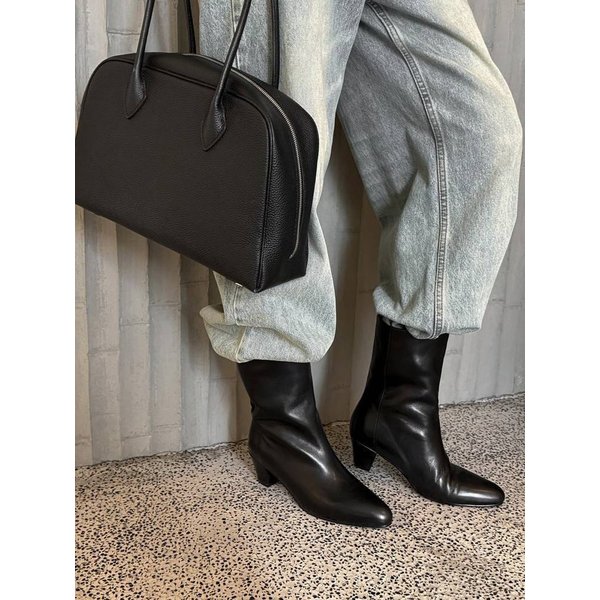 CHIKO Evelyn Pointy Toe Kitten Heels Ankle Boots
