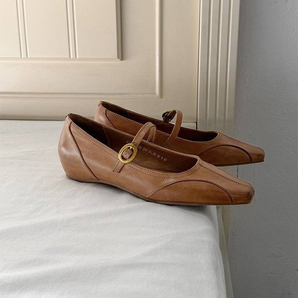 CHIKO Fan Pointy Toe Wedge Mary Jane Shoes