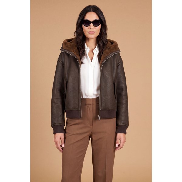 Blouson mouton marron foncé avec capuche
