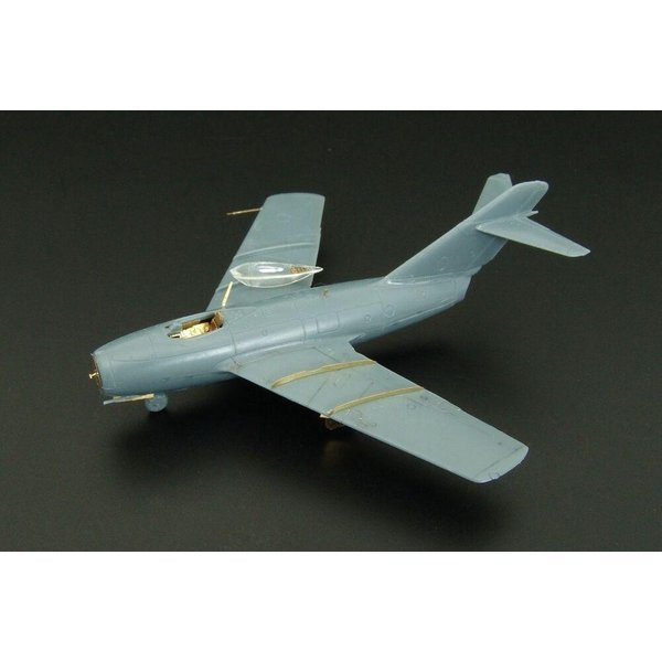 Mig-15 Bis 2pcs (Eduard)