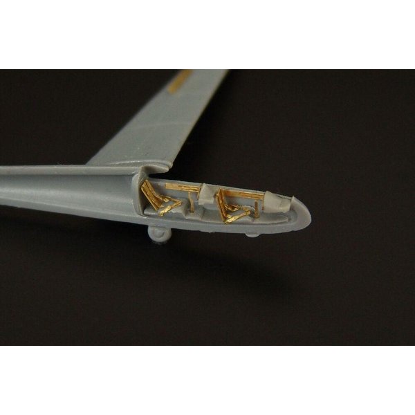 LET L-13 Blank 2pcs (Mark I kit)