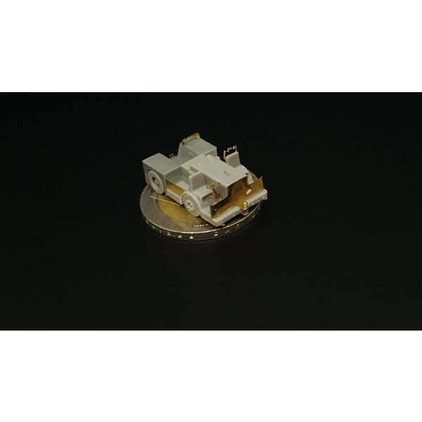 UK Flight Deck Tractor Tugmaster