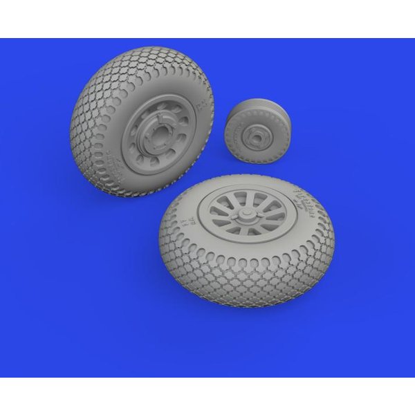 P-51D - Wheels cross tread