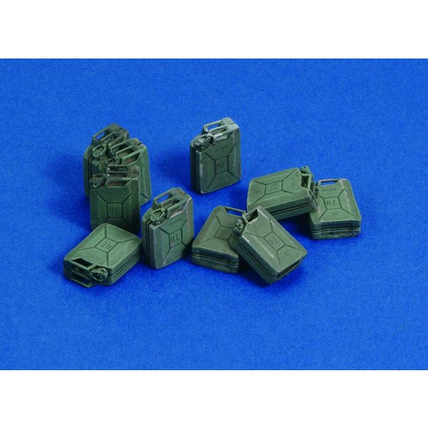 Italian Jerrycans-WWII