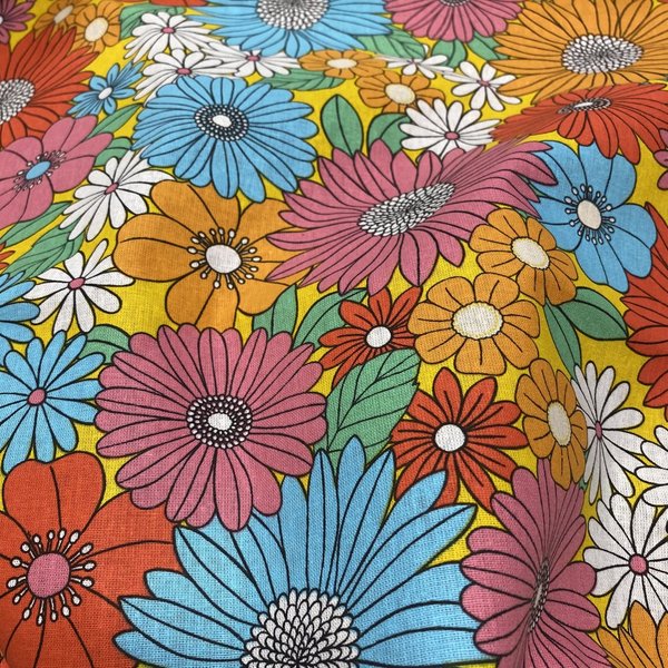 Tissu Cretonne Enduite Big Flower Multico - Mondial Tissus-image