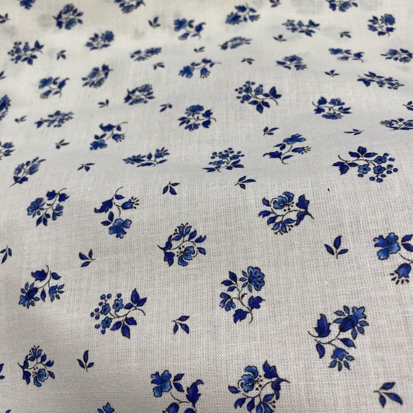 Tissu Cretonne Imprimé Petit Floral Bleu - Mondial Tissus-image