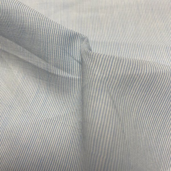Tissu Voile Coton Fines Rayures Trame Bleu Ciel - Origine France - Mondial Tissus-image