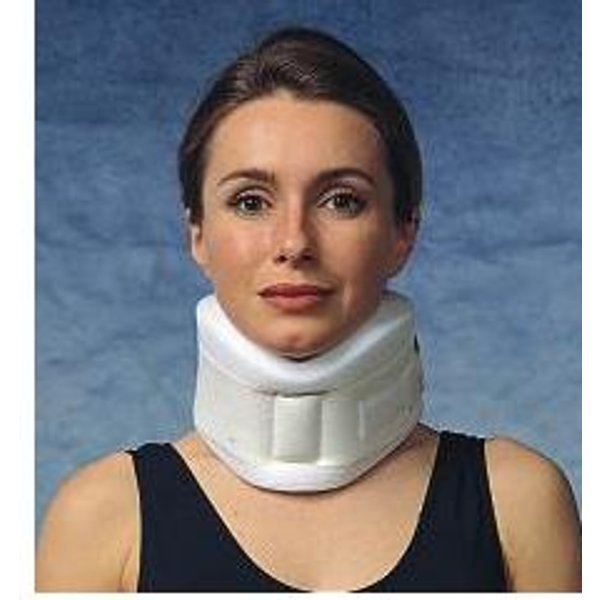 Collare Cervicale In Gommapiuma Cervicol Colore Blu Da 6Cm Taglia Medium-image