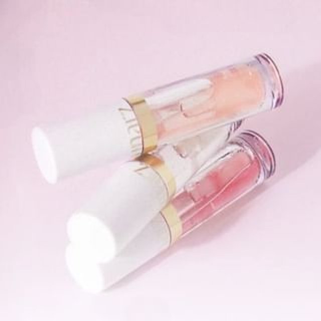 Eunarz - Pure Gold Series Essence Lip Oil - 3 Colors V01# Sweet Grape - 3.2ml