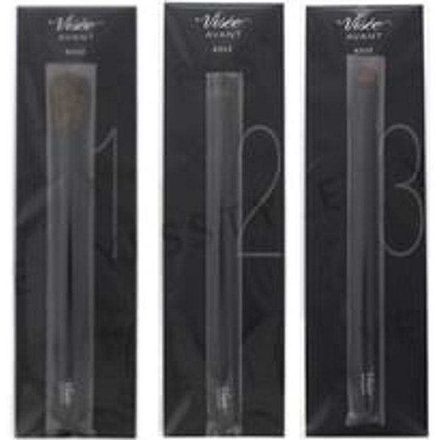 Kose - Visee Avant Eyeshadow Brush 03