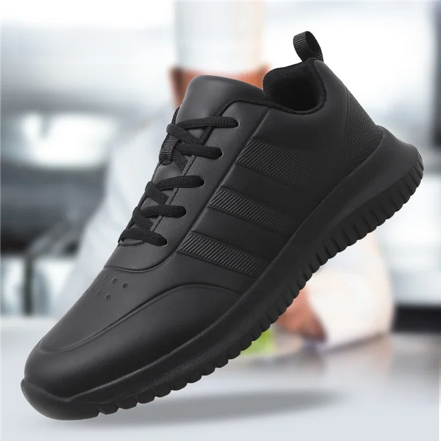 Chef Shoes Four Season Soft-Sole Anti-Slip Oil-Proof Waterproof Portable Kitchen Work Shoes Fashion Plus Size Casual Men's Shoes
