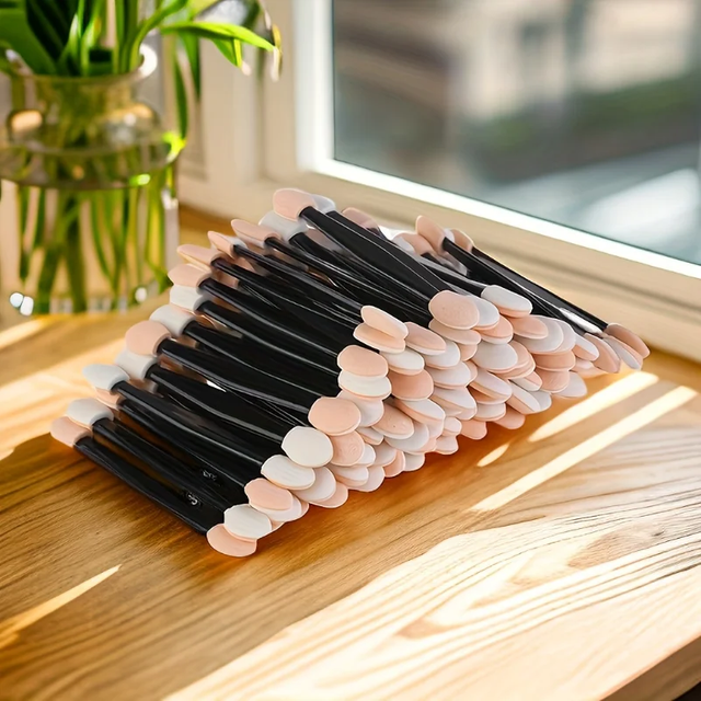 50/100/150Pcs Disposable Eye Shadow Brush Makeup Dual Sided Sponge Nylon Set Eye Shadow Brushes For Cosmetic Applicator Makeup