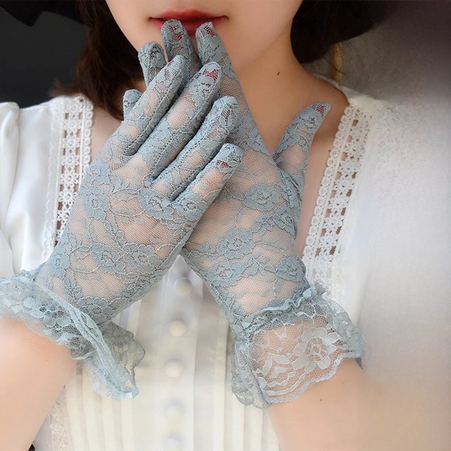 1 Pair Bridal Gloves Wrist Length Floral Gloves Sunscreen Driving Gloves Sheer Short Lace Gloves Vintage Sheer Short Lace Gloves