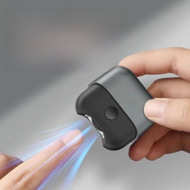 Automatic Electric Nail Clippers with Light and Nail Polisher in One Design Portable Automatic Nail Grinder for Children Adult